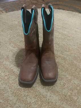 Brand New Justin Gypsy Rose Brown Leather Cowboy Boots with Turquoise Trim
